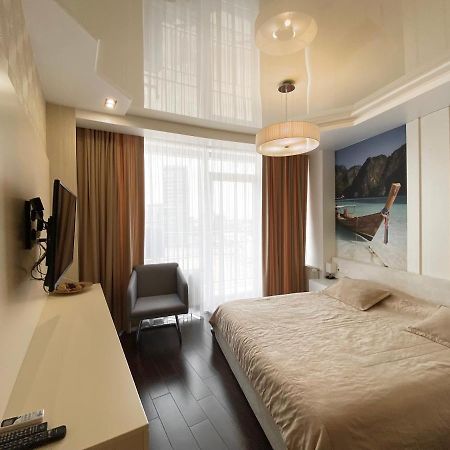 Most City Center Studio Apartment Dnipro Dış mekan fotoğraf